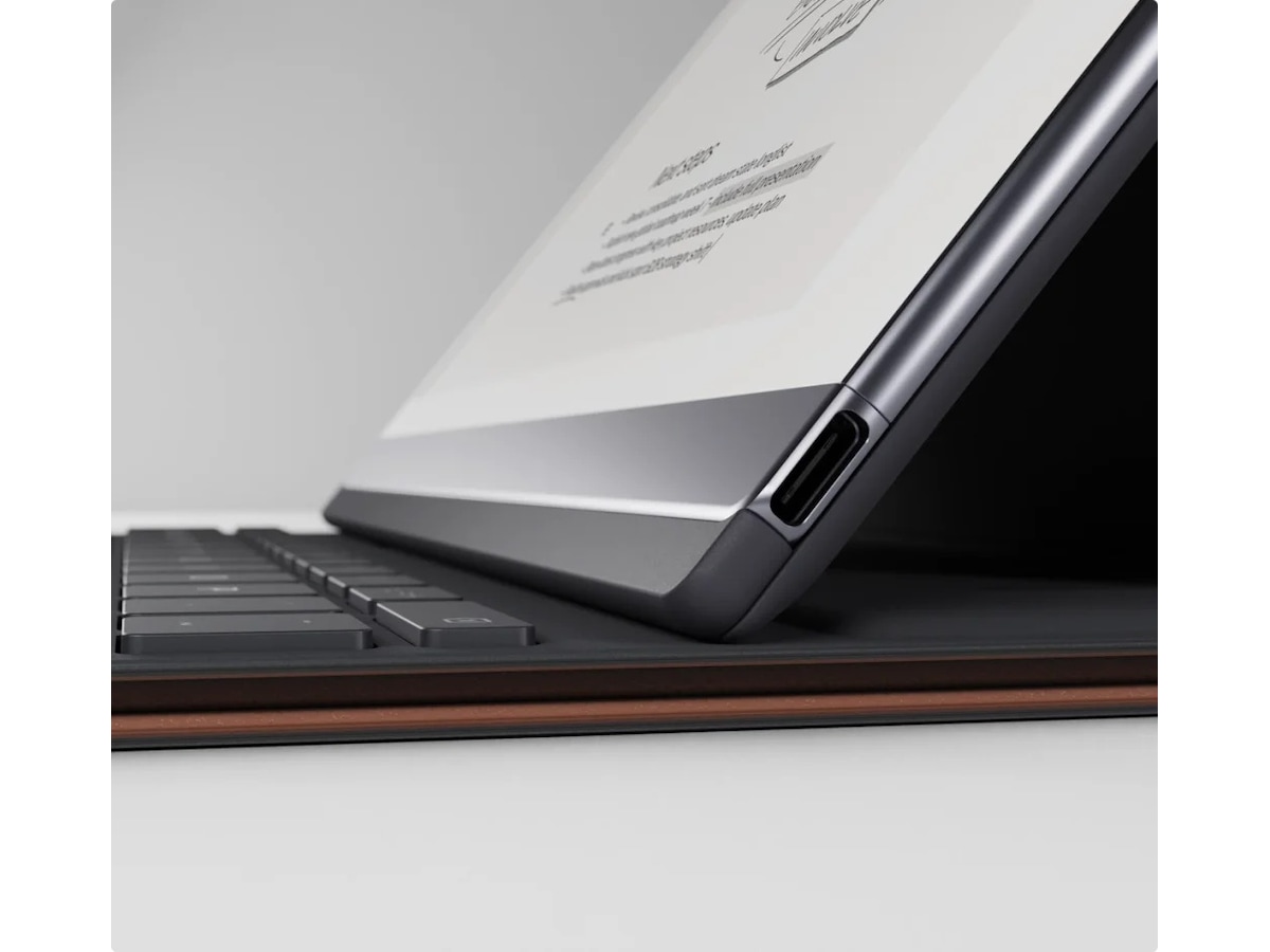 reMarkable 2 Type Folio tastaturdeksel (sepia brun) -B-Grade Demo annet i PC & nettbrett