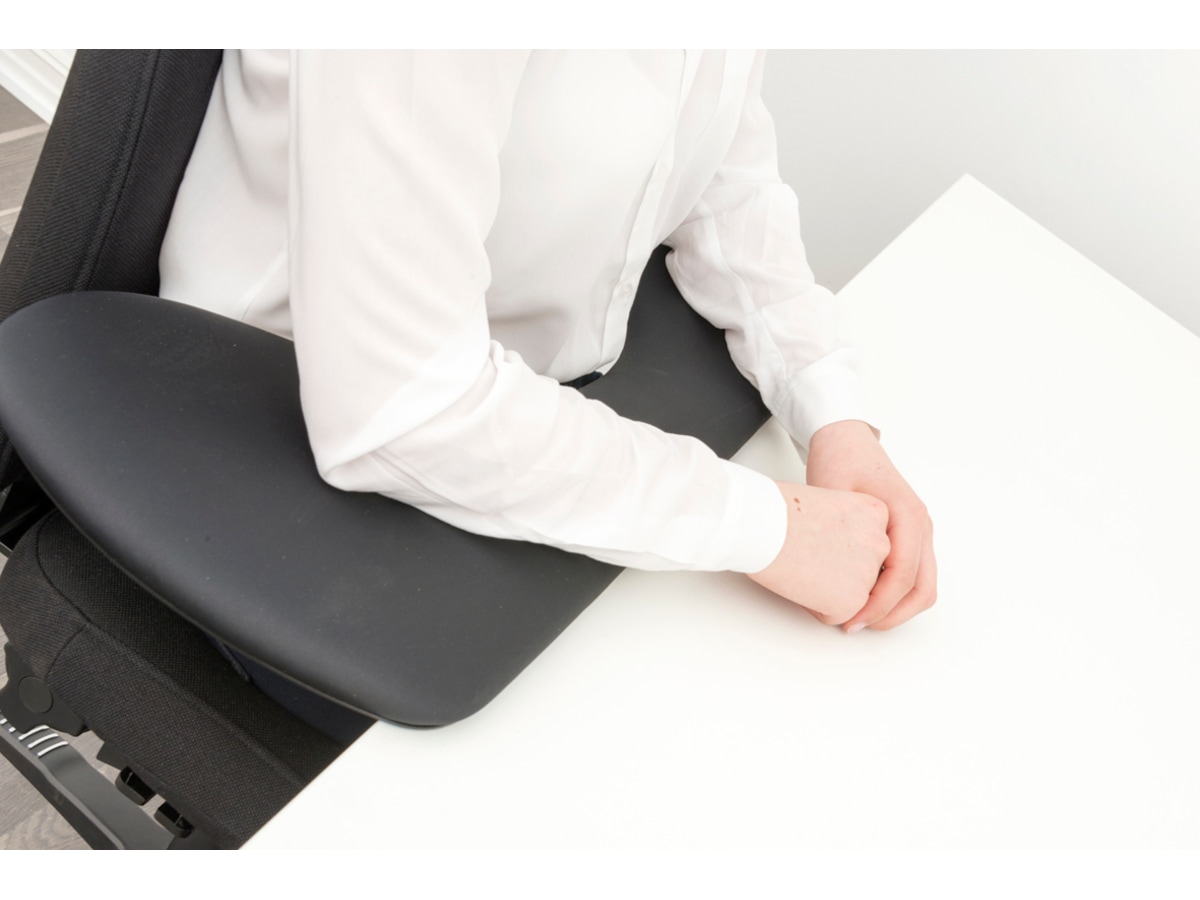 Kenson 8820 Asymmetrisk Underarmstøtte (sort) Håndleddstøtte