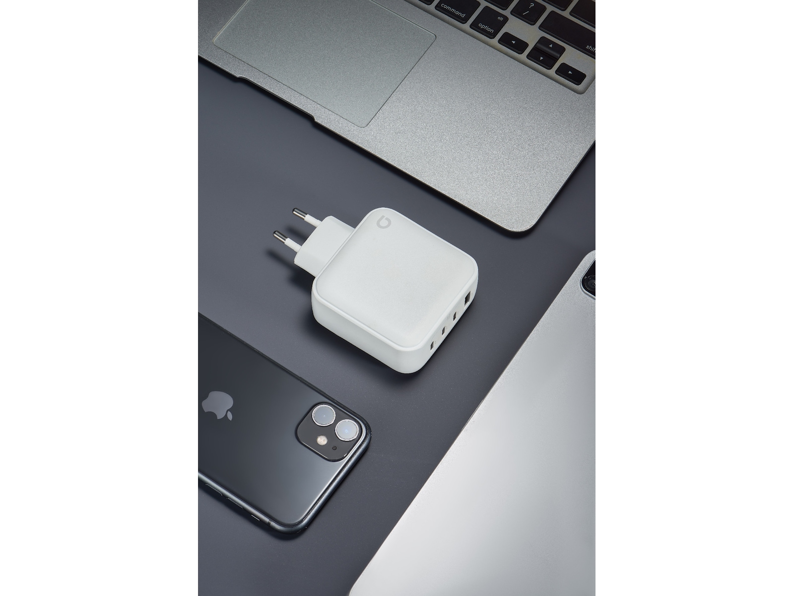 Andersson 100W Vegglader (hvit) Mobilladere