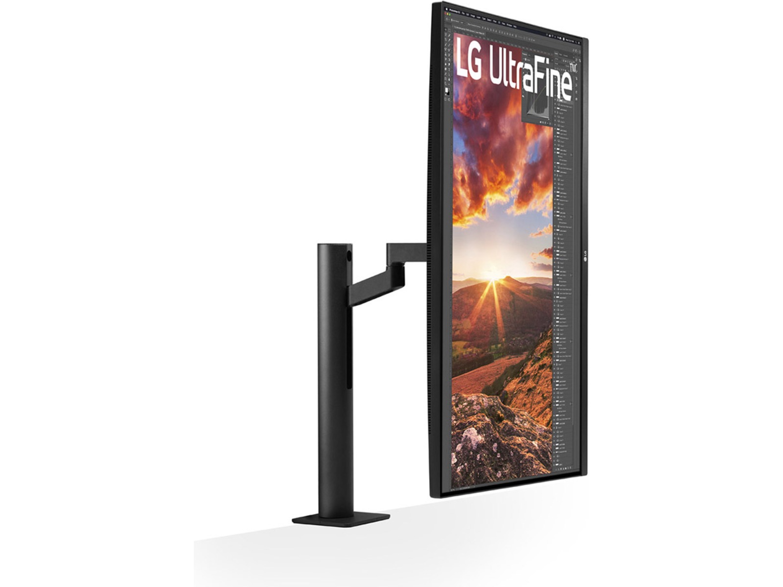 LG 32" 4K skjerm 32UN880-BV -Demo Demo skjermer