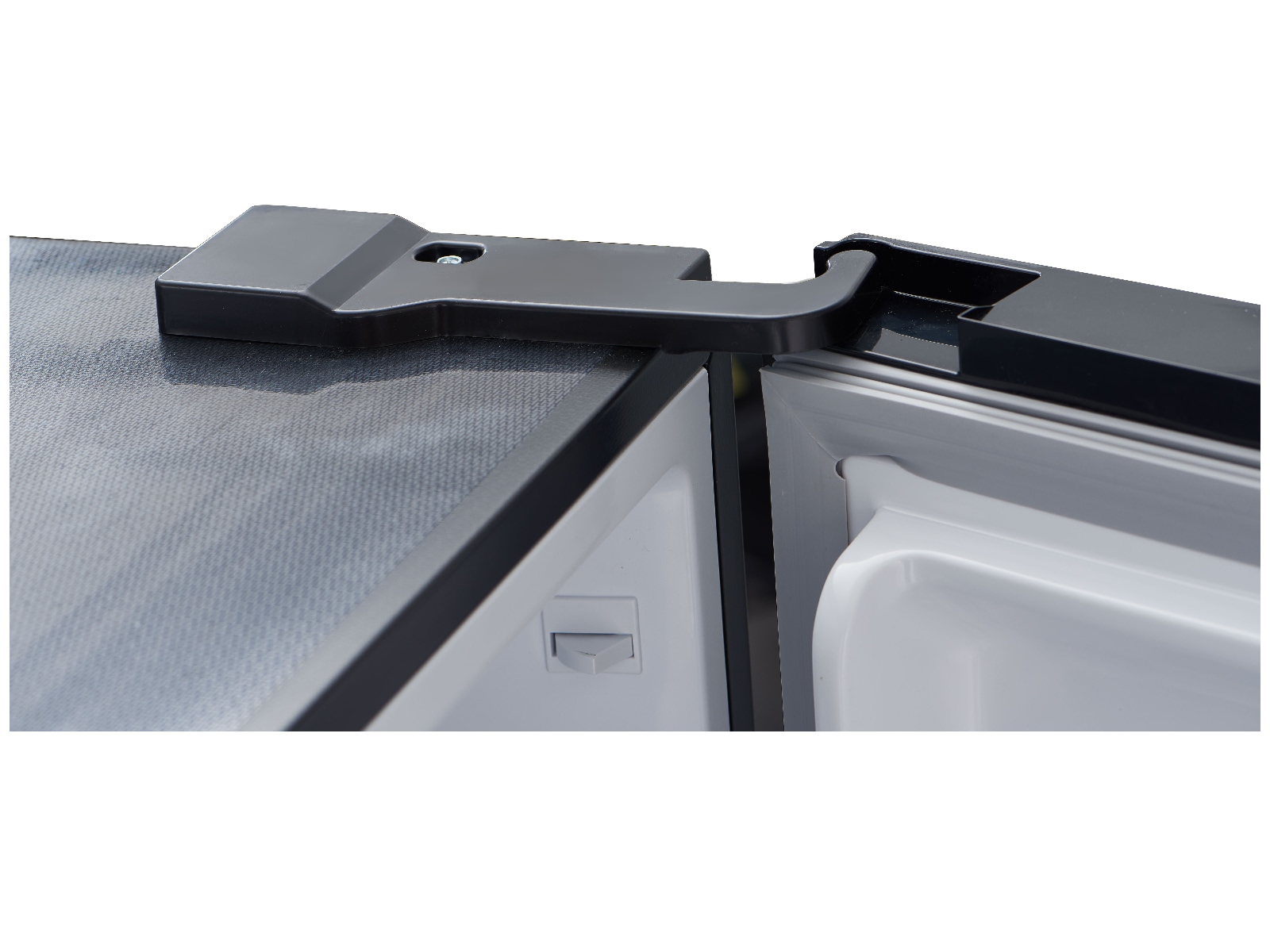 Avant CFR185DI1 kombiskap (sort) Kombiskap