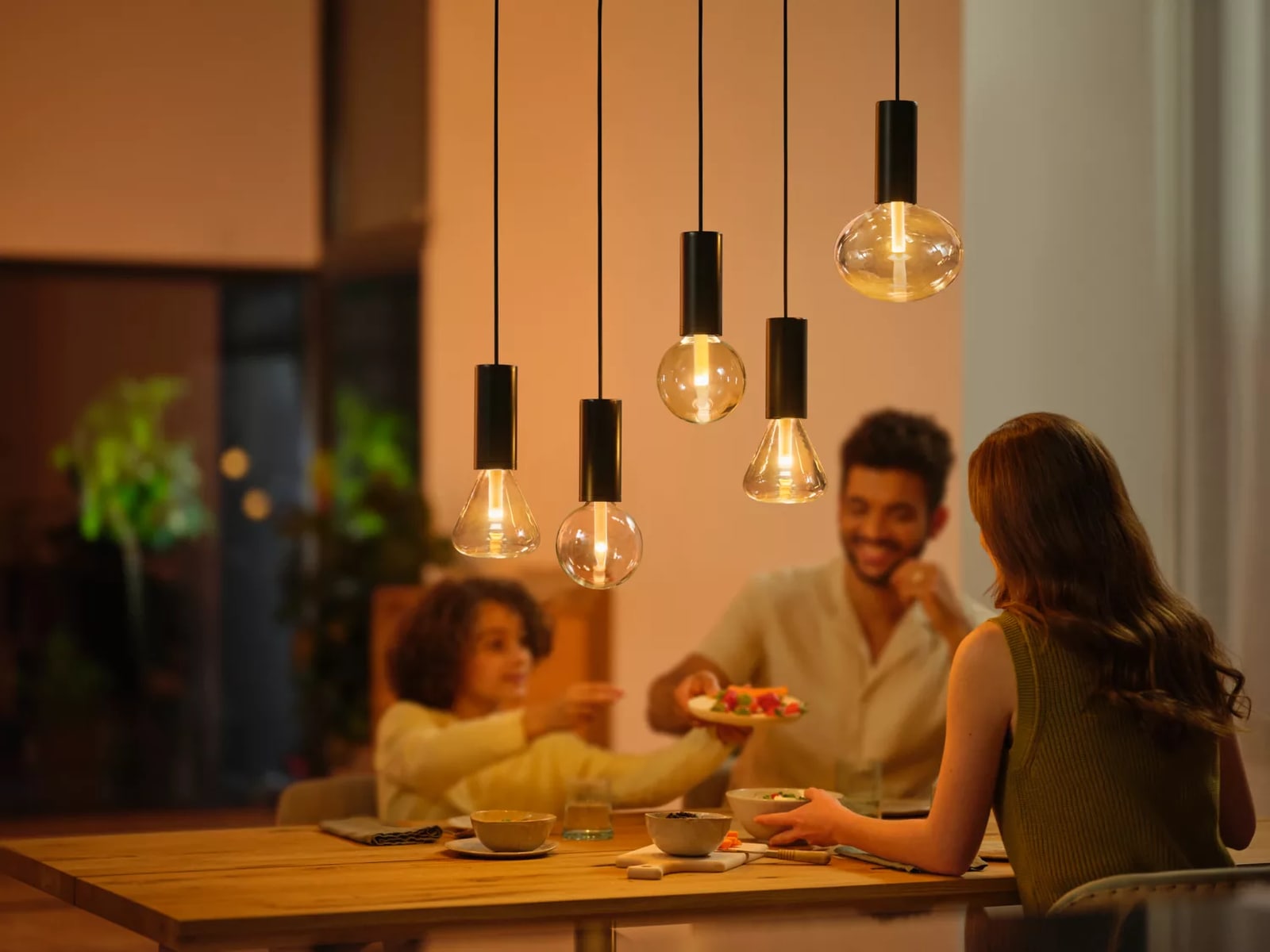 Philips Hue White and color ambiance G95 - E27 lyspære Lyspærer & LED-pærer