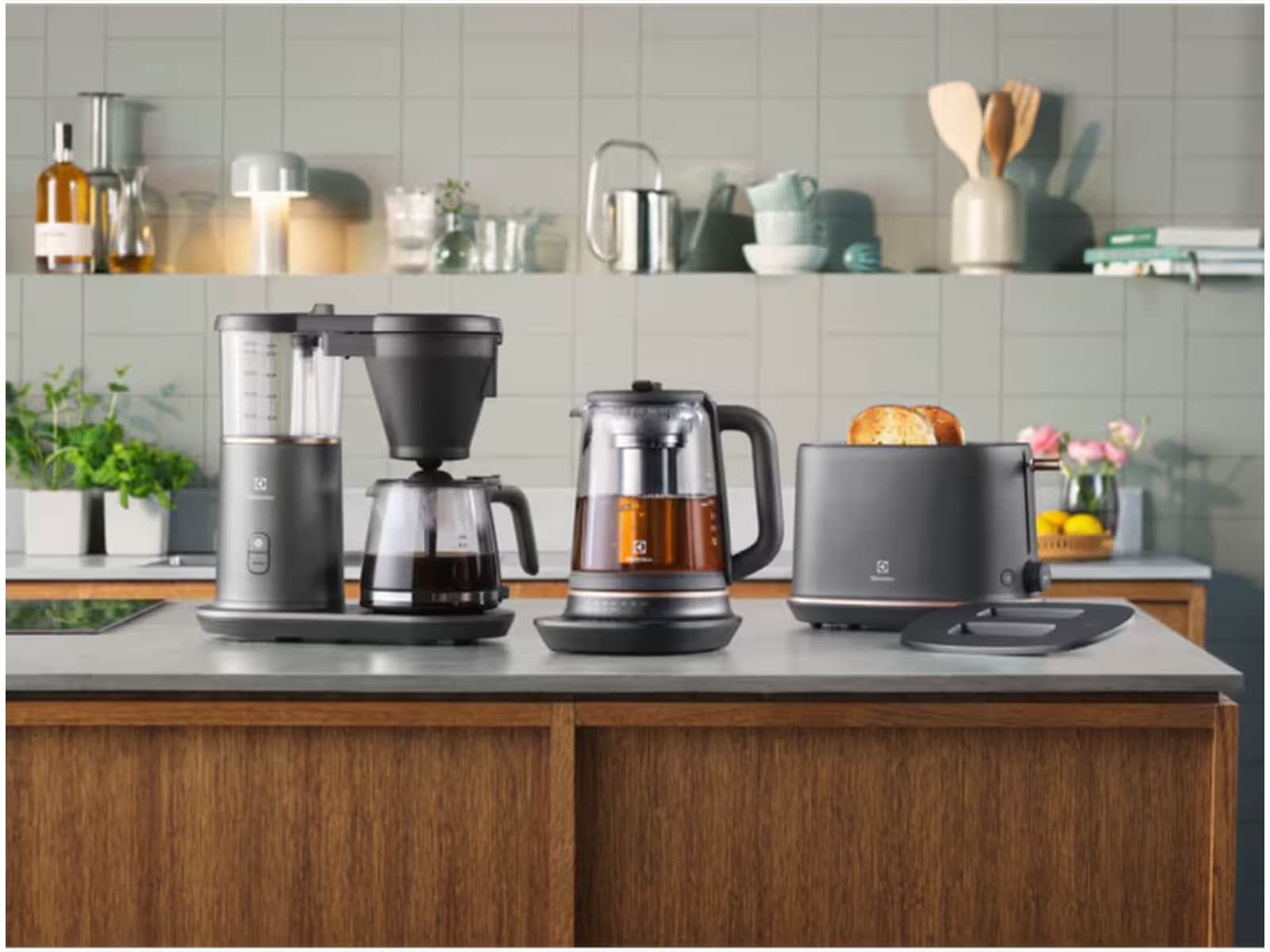 Electrolux Explore 7 Vannkoker (black pearl) Vannkokere