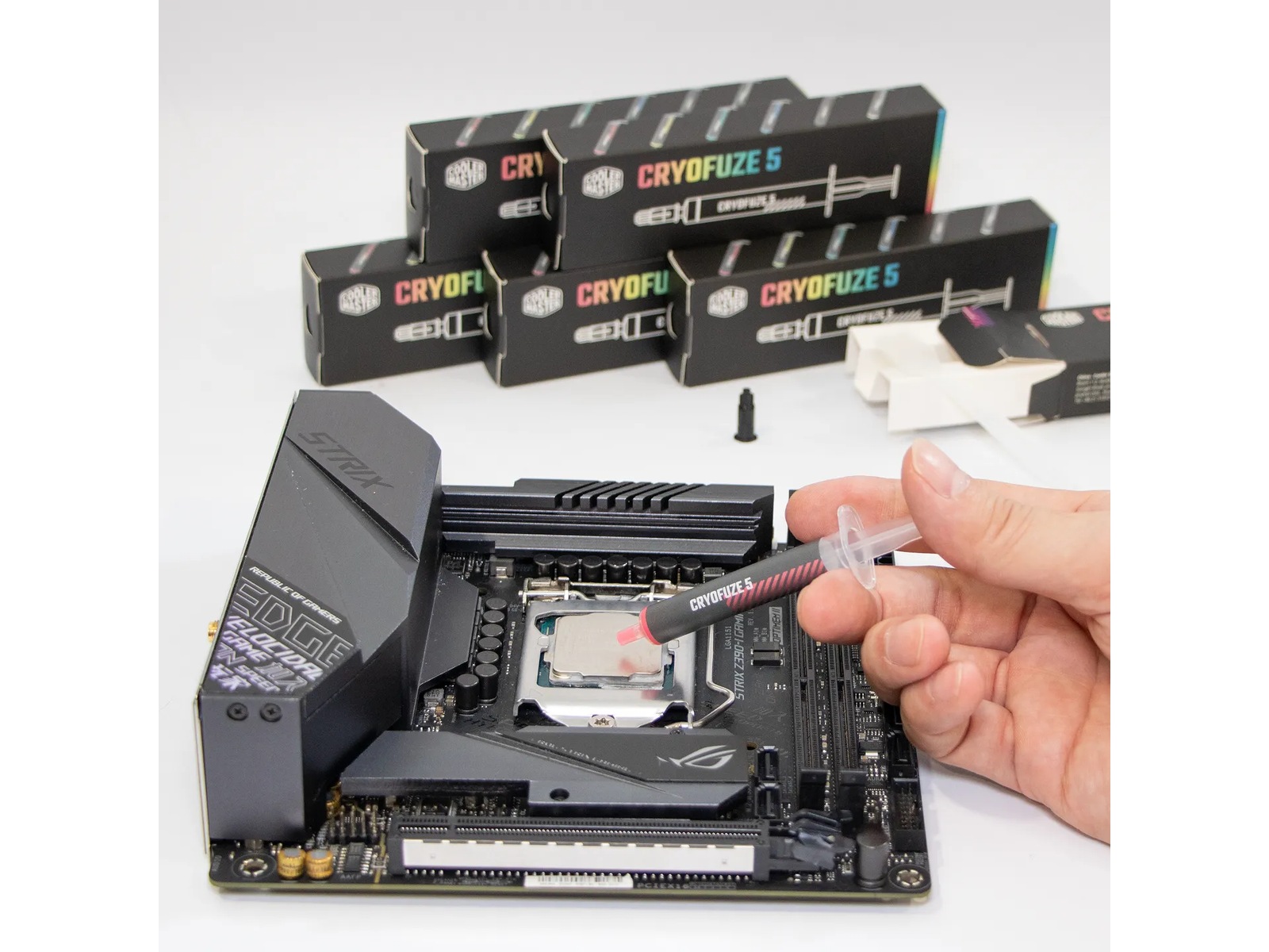 Cooler Master CryoFuze 5 Kjølepasta Prism Kjølepasta