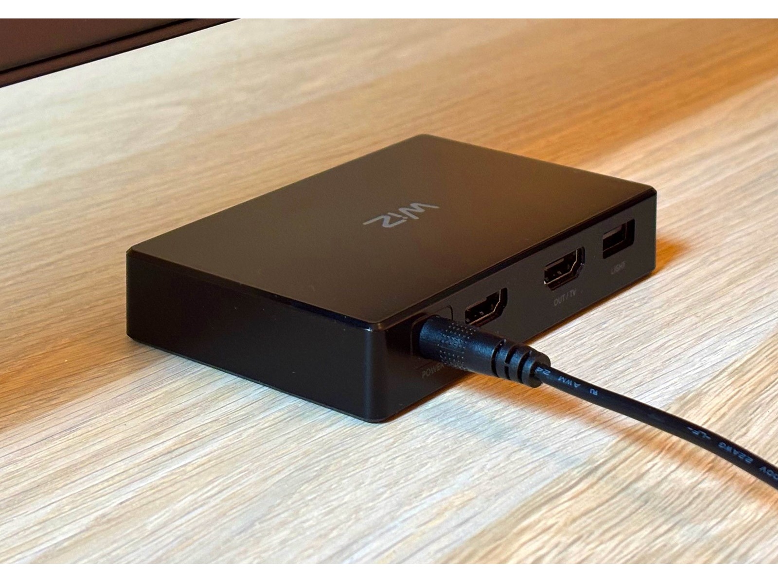 WiZ HDMI sync box med TV lightstrip (55"-65") Led strips & underholdning