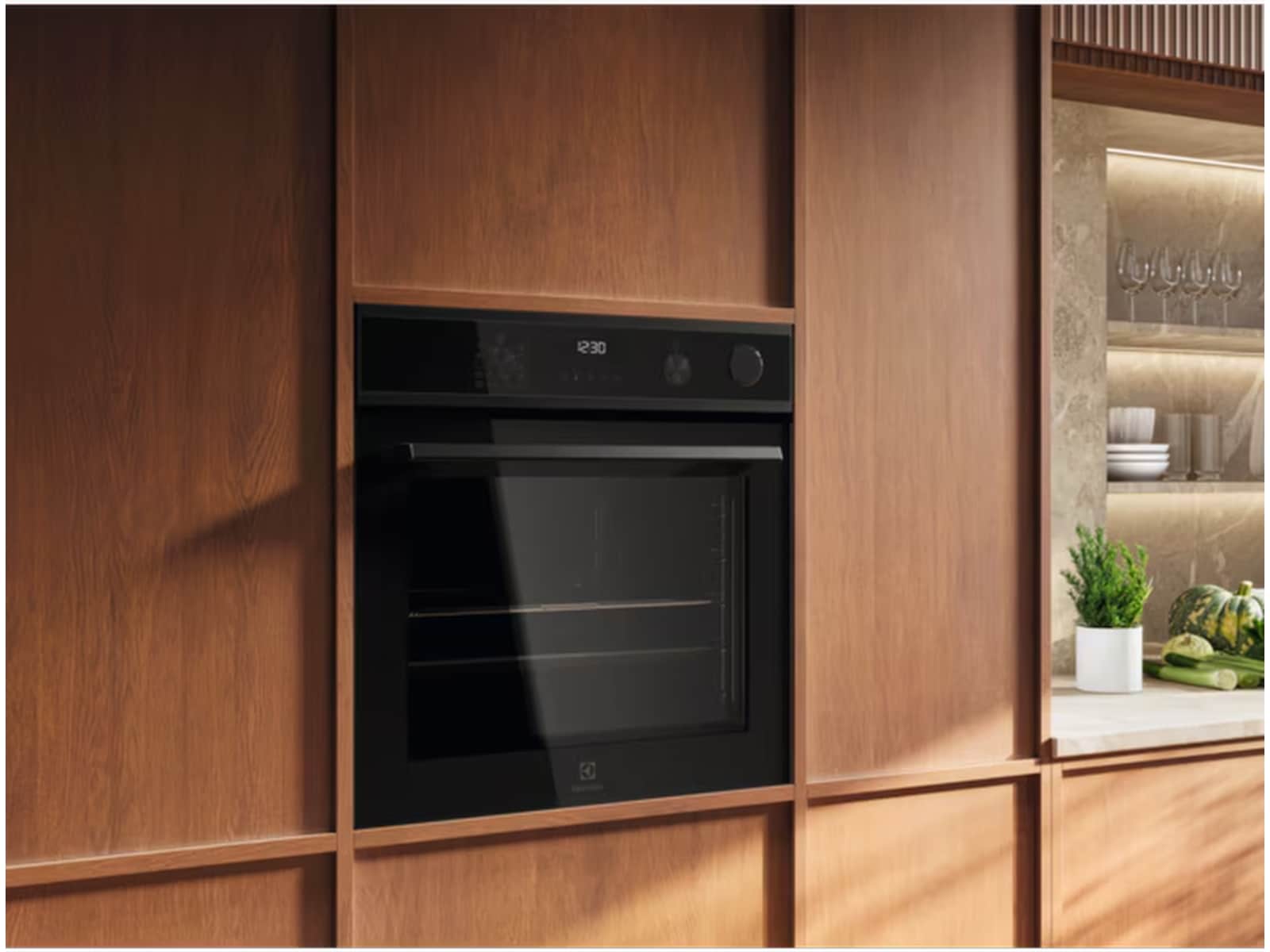 Electrolux 600 SenseCook Integrert Stekeovn Stekeovn