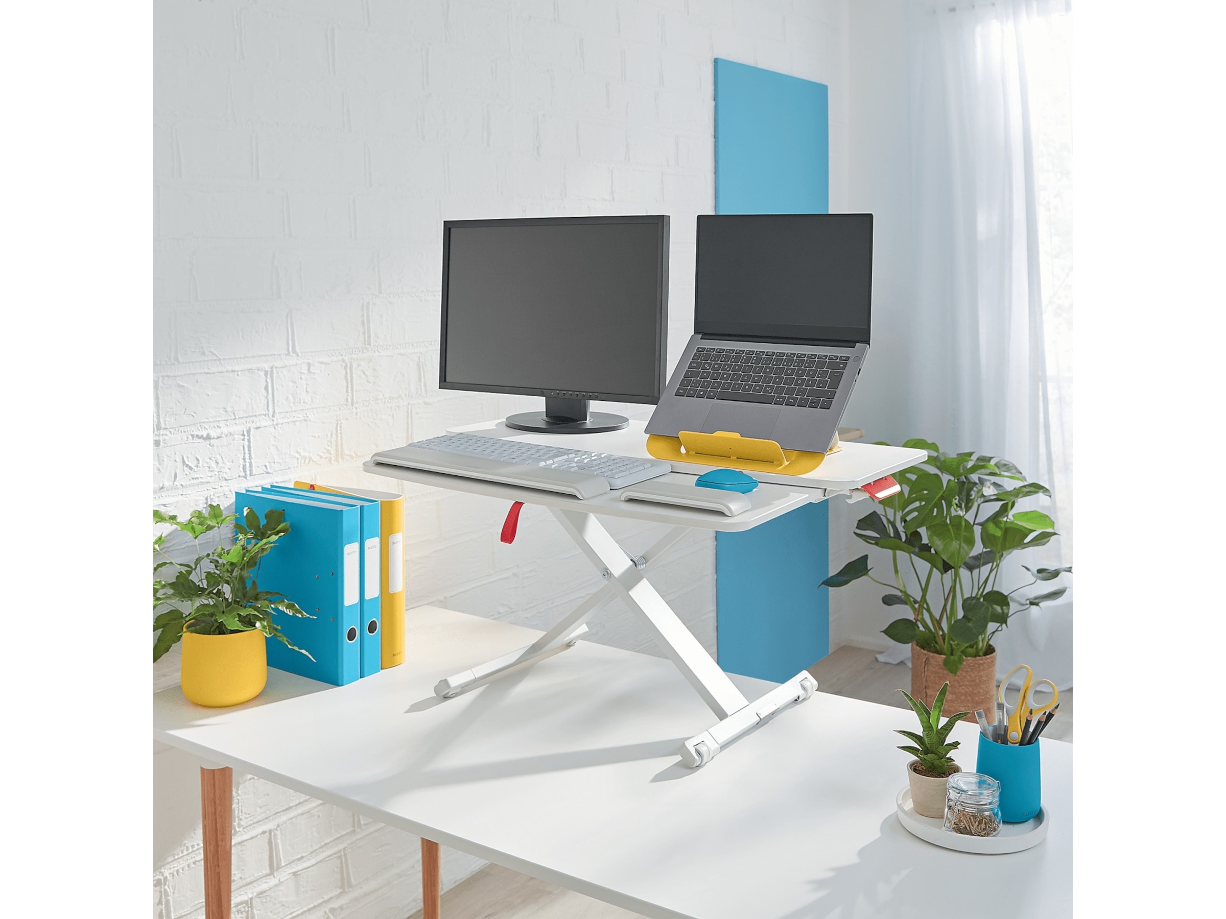 Leitz Ergo Cosy Justerbart PC bord m/plate (hvit) Laptopstand