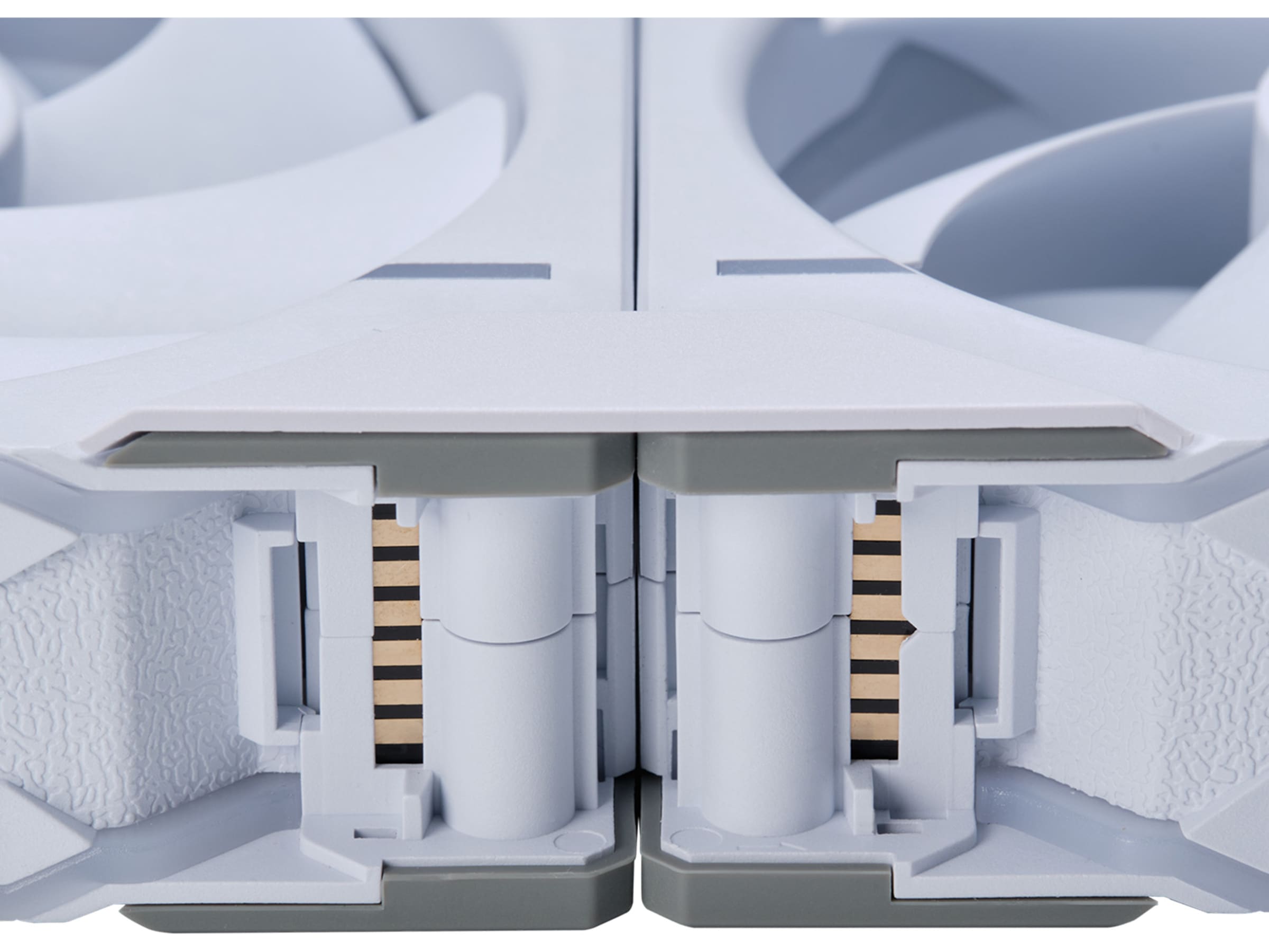 Phanteks D30 120mm PWM DRGB Vifte (hvit) Vifter