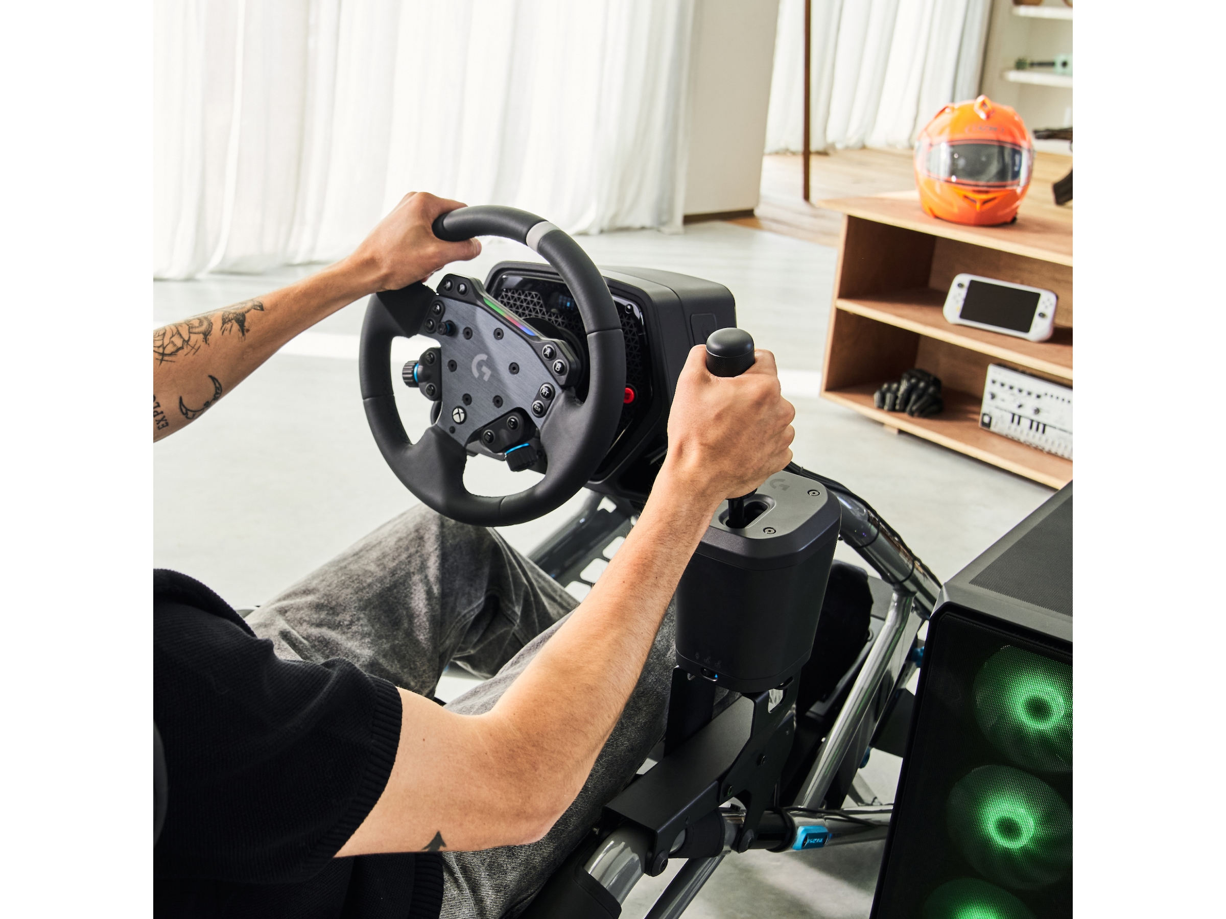 Logitech RS Shifter & Handbrake Ratt og pedaler