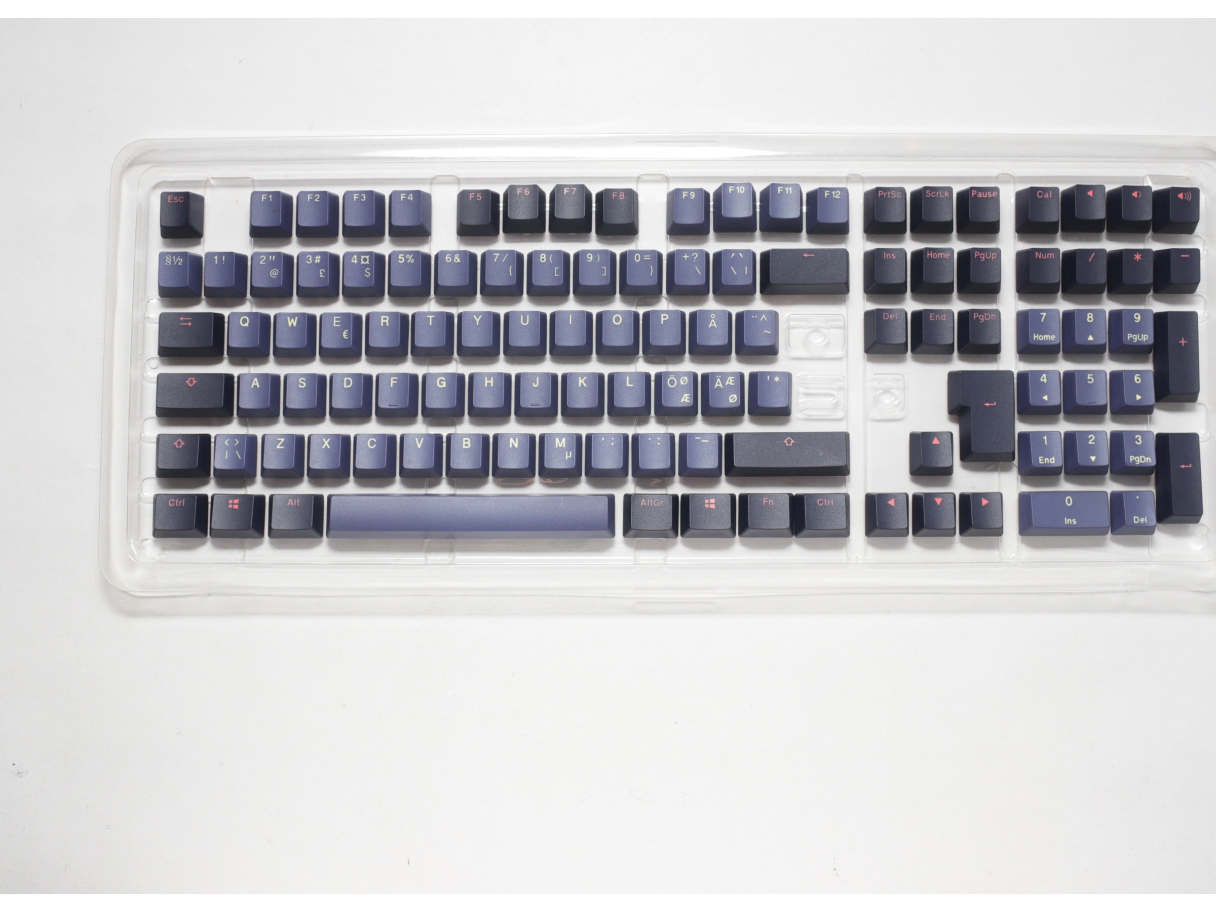 Ducky PBT Cosmic Keycaps (Blå/sort) Tilbehør til gaming- tastatur og mus
