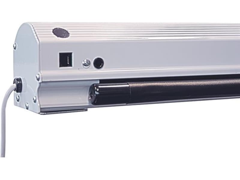 Elite Screens 135" 4K Elektrisk lerret  -B-Grade Demo TV/projektor