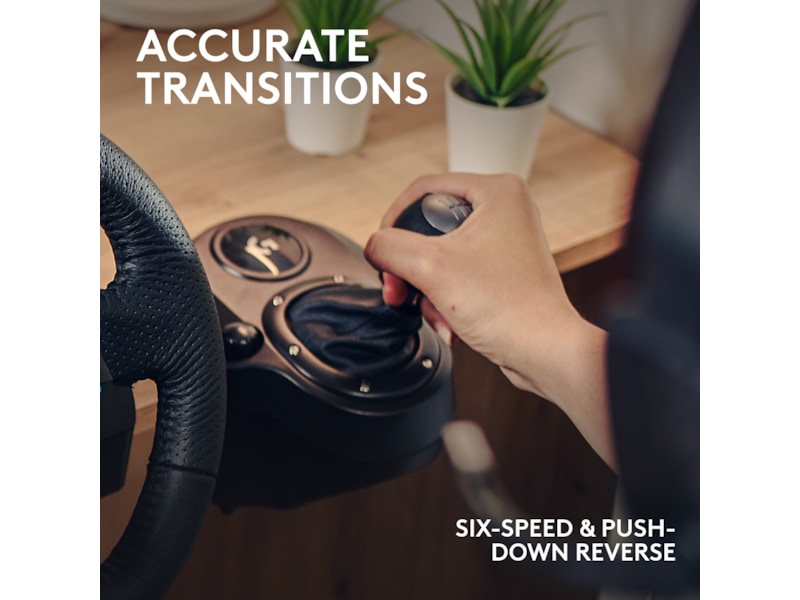 Logitech G923 og Driving Force Shifter Bundle Ratt og pedaler