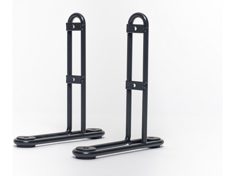 Adax gulvstativ til panelovn lav list (sort) Tilbehør til varme