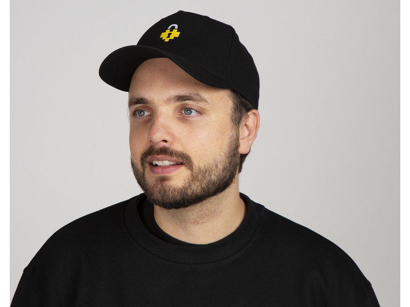 Gamere Mot Barnekreft Caps Merchandise