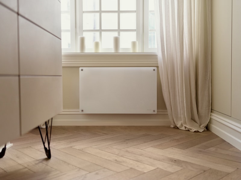 Mill Glass Smart WiFi Gen 4 panelovn 700W (hvit) Panelovner