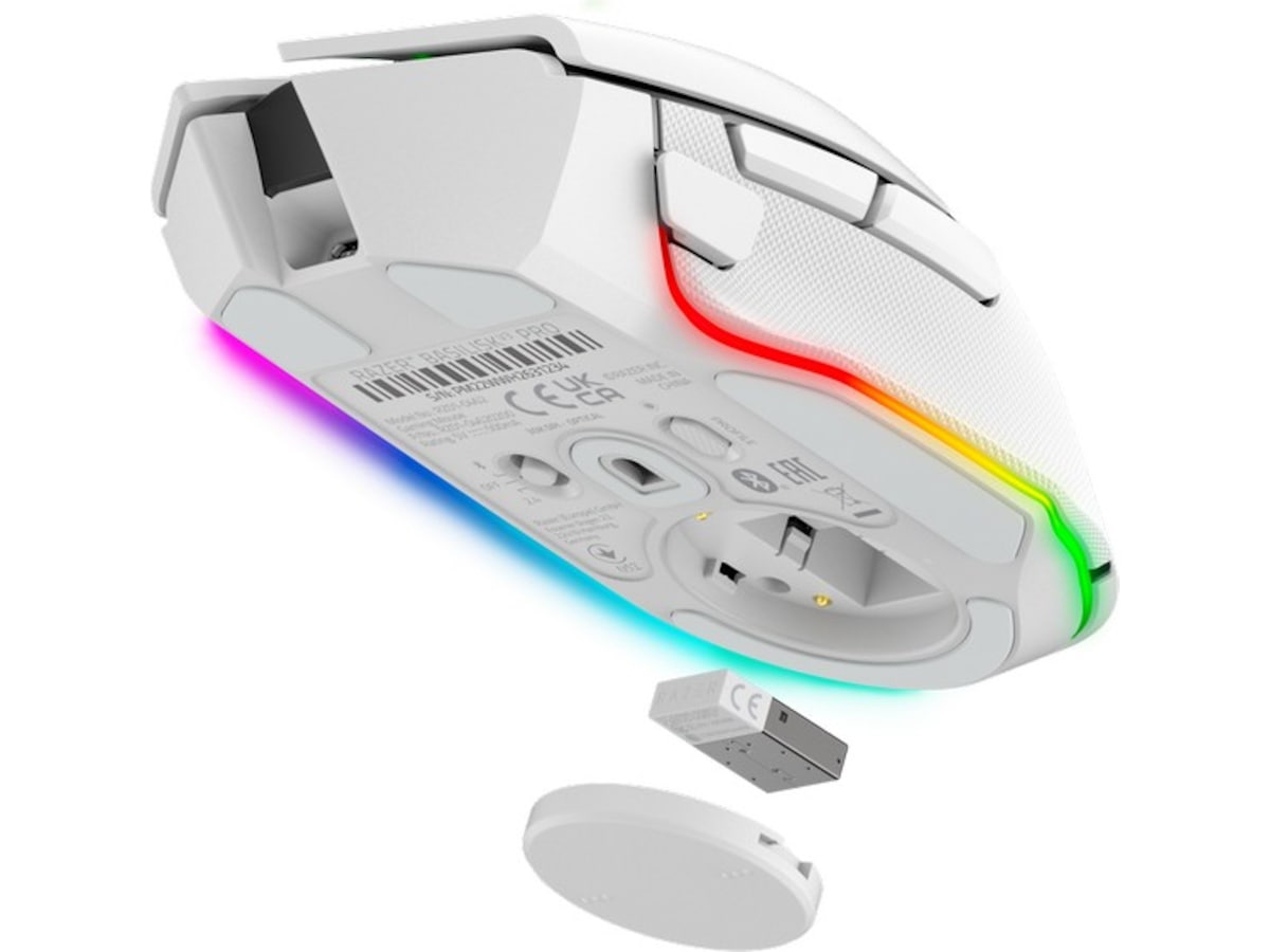 Razer Basilisk V3 Pro Gamingmus (hvit) Gamingmus