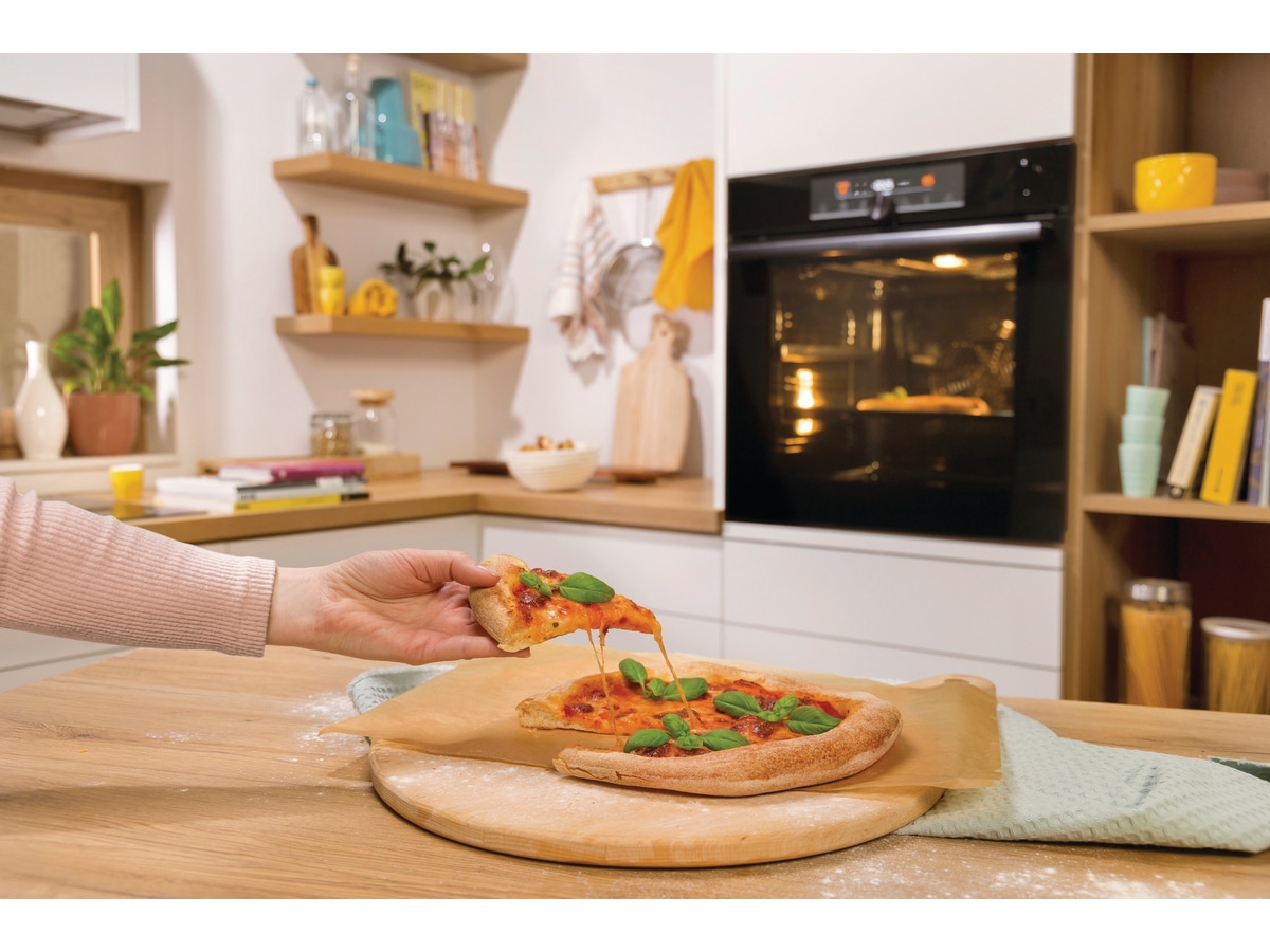 Gorenje BPSA6747A08BGWI Innebygd pyrolyseovn (sort) -B-Grade Demo hvitevarer