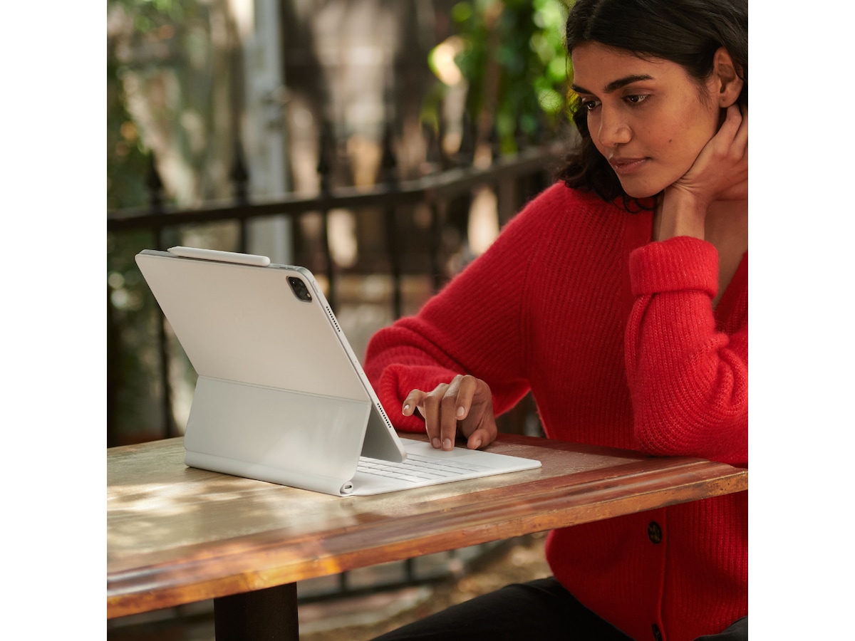 Apple iPad Pro 11" Magic Keyboard 11 (white) Tastatur og stylus