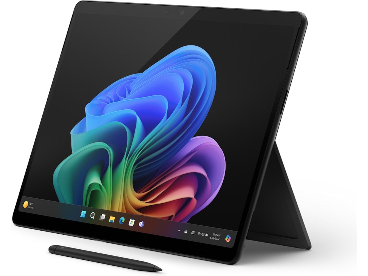 Microsoft Surface Pro C12 Copilot+ PC 13" OLED touch (sort) PC - Bærbar / laptop