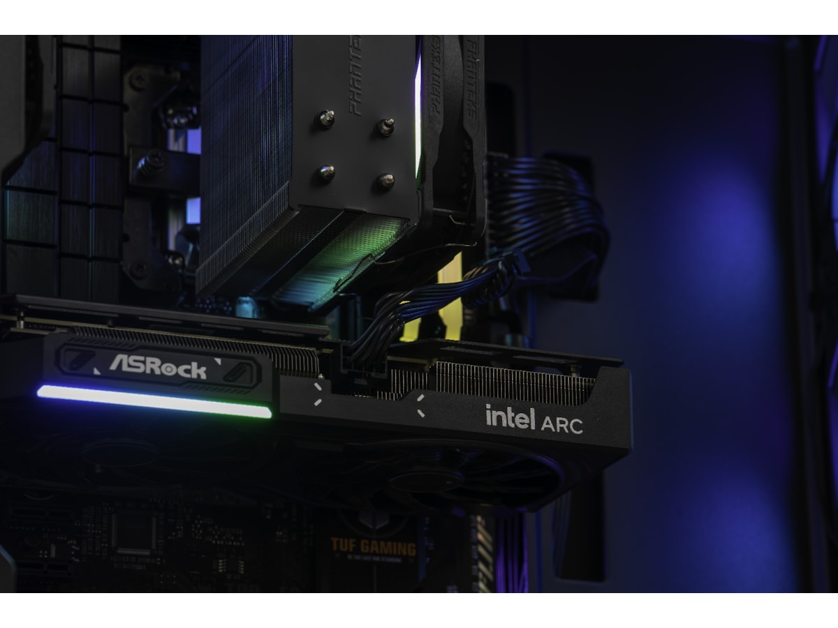 Komplett-PC Advanced Gaming i120 RGB Gaming-PC stasjonær