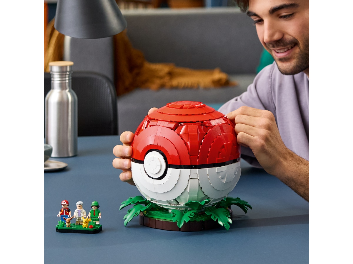 LEGO Pokémon Ikoniske Trenerøyeblikk – Poké Ball 72154 LEGO