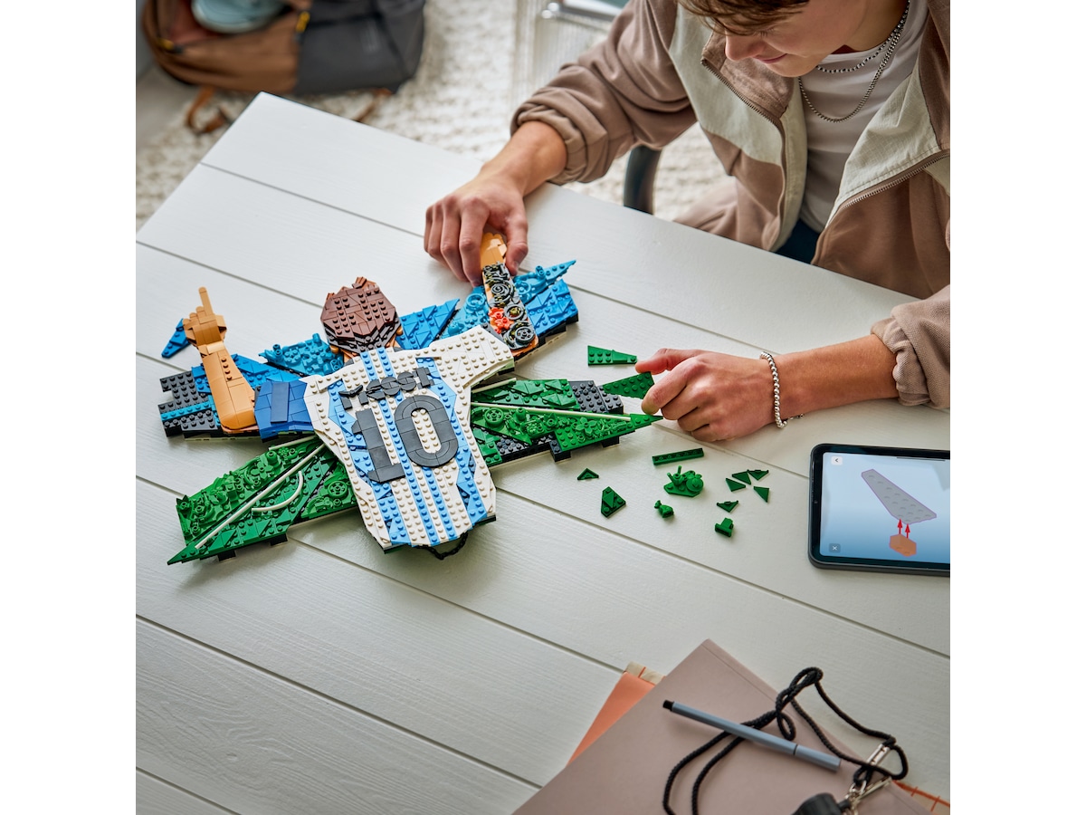 LEGO Editions Football Lionel Messi feirer seieren 43018 LEGO