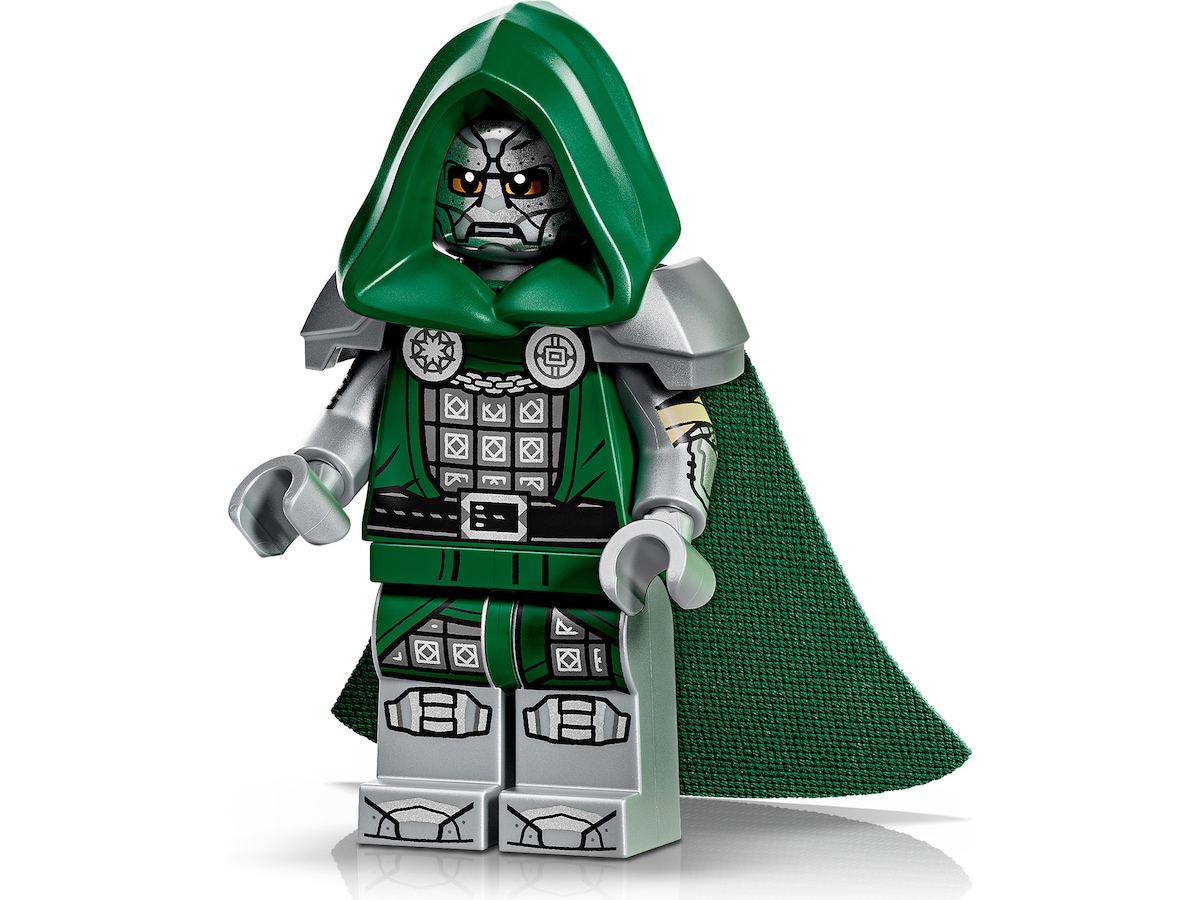 LEGO Super Heroes Marvel Doctor Doom Bust 76345 LEGO