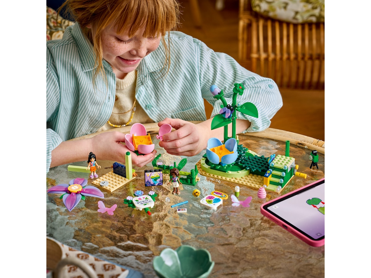 LEGO Friends Snurrende tekoppkarusell med blomstertema 42702 LEGO
