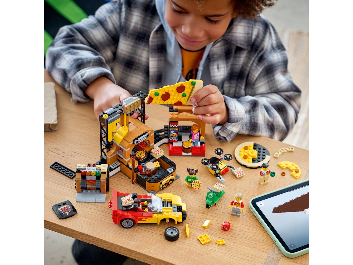 LEGO City Pizzalevering med kjøretøy 60496 LEGO