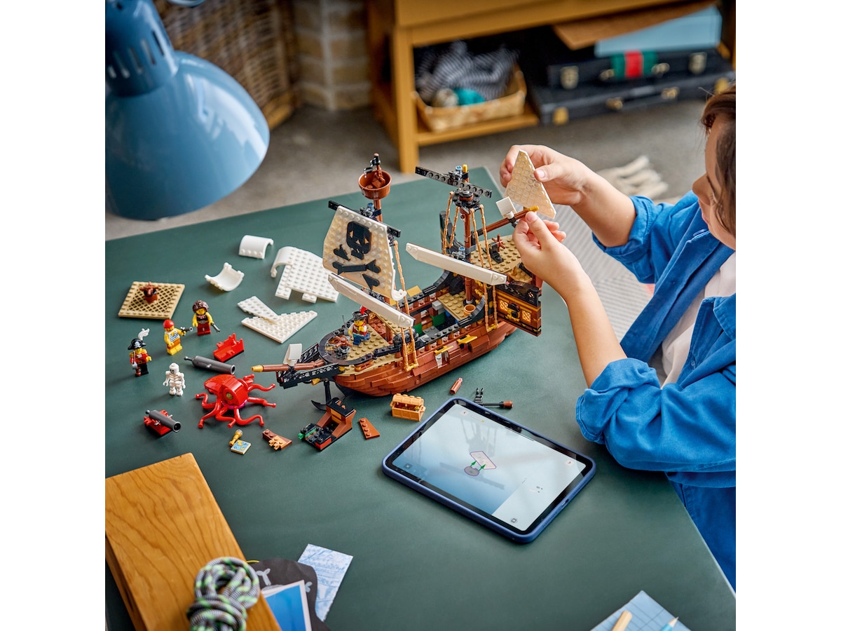 LEGO Creator 3-i-1 Ikonisk sjørøverskute 31387 LEGO