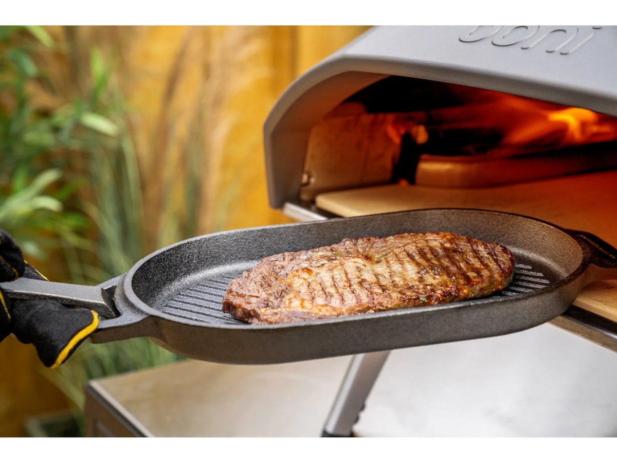 Ooni støpejernspanne for grilling Tilbehør til pizzaovner