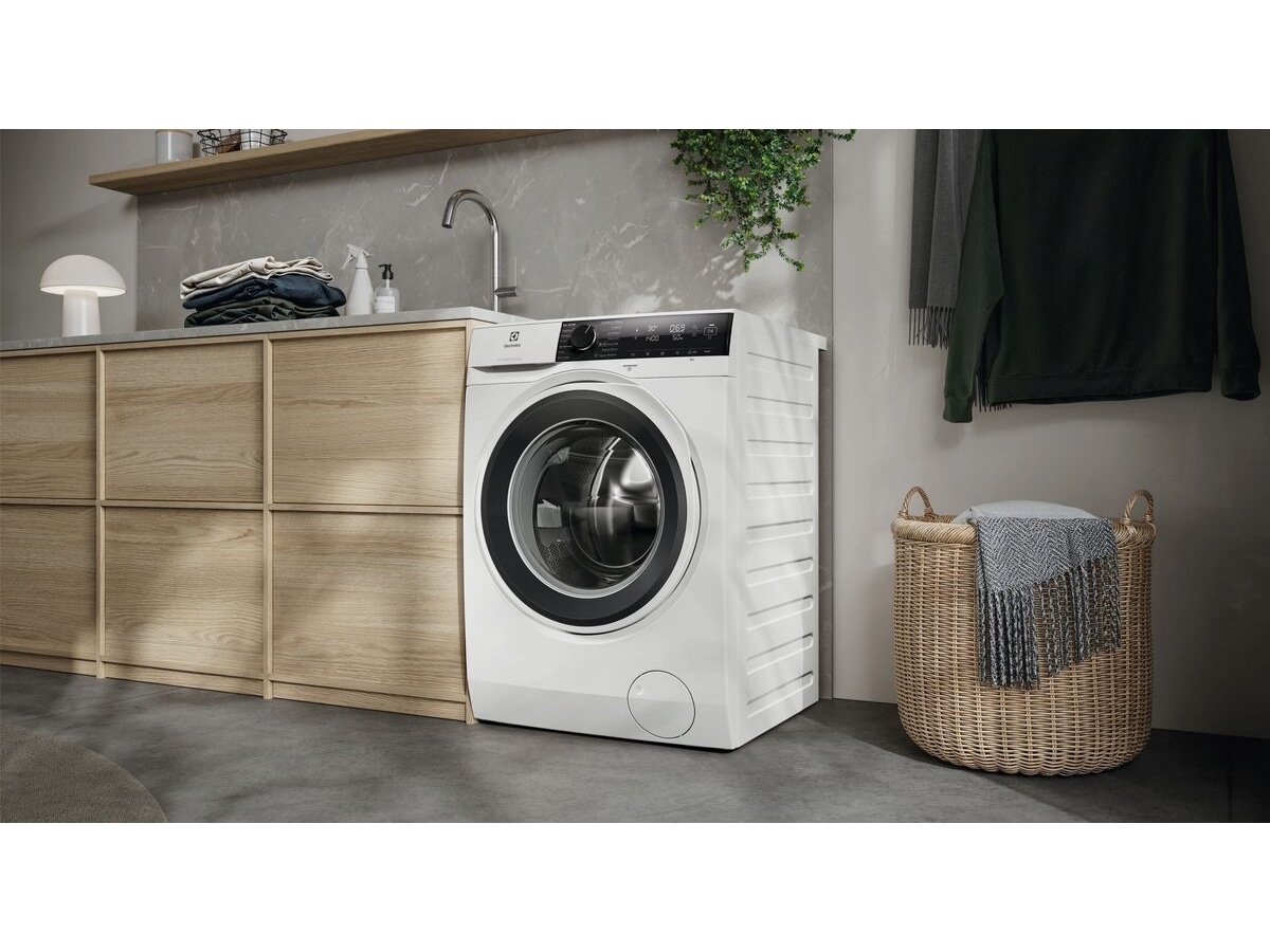 Electrolux 700 SteamCare 10.5 kg Vaskemaskin (hvit) Vaskemaskin