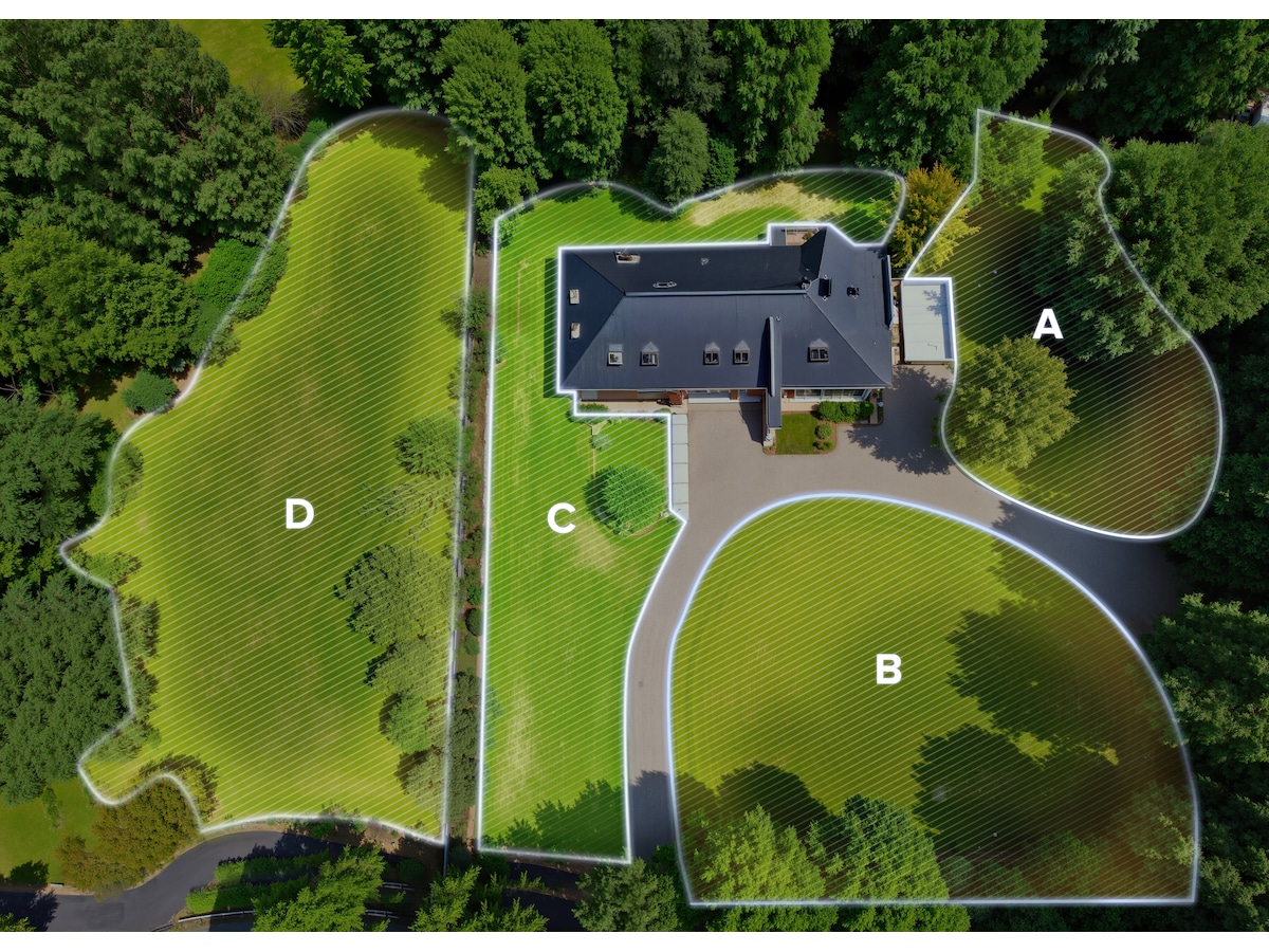 Roborock Q110 robotgressklipper RTK VSLAM 1000 m² -B-Grade Demo hjem & fritid