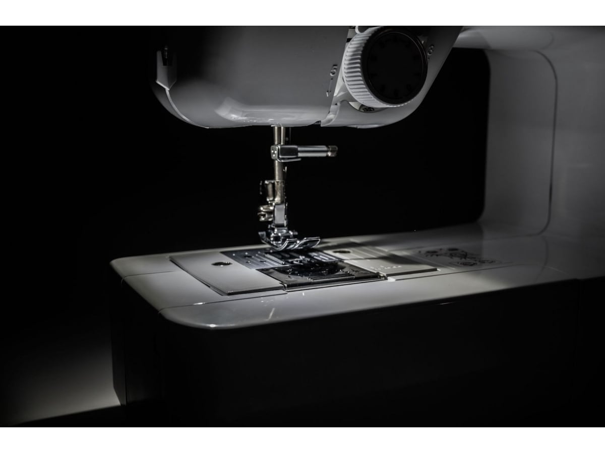 Brother LW14ZW1 Symaskin -B-Grade Demo hjem & fritid