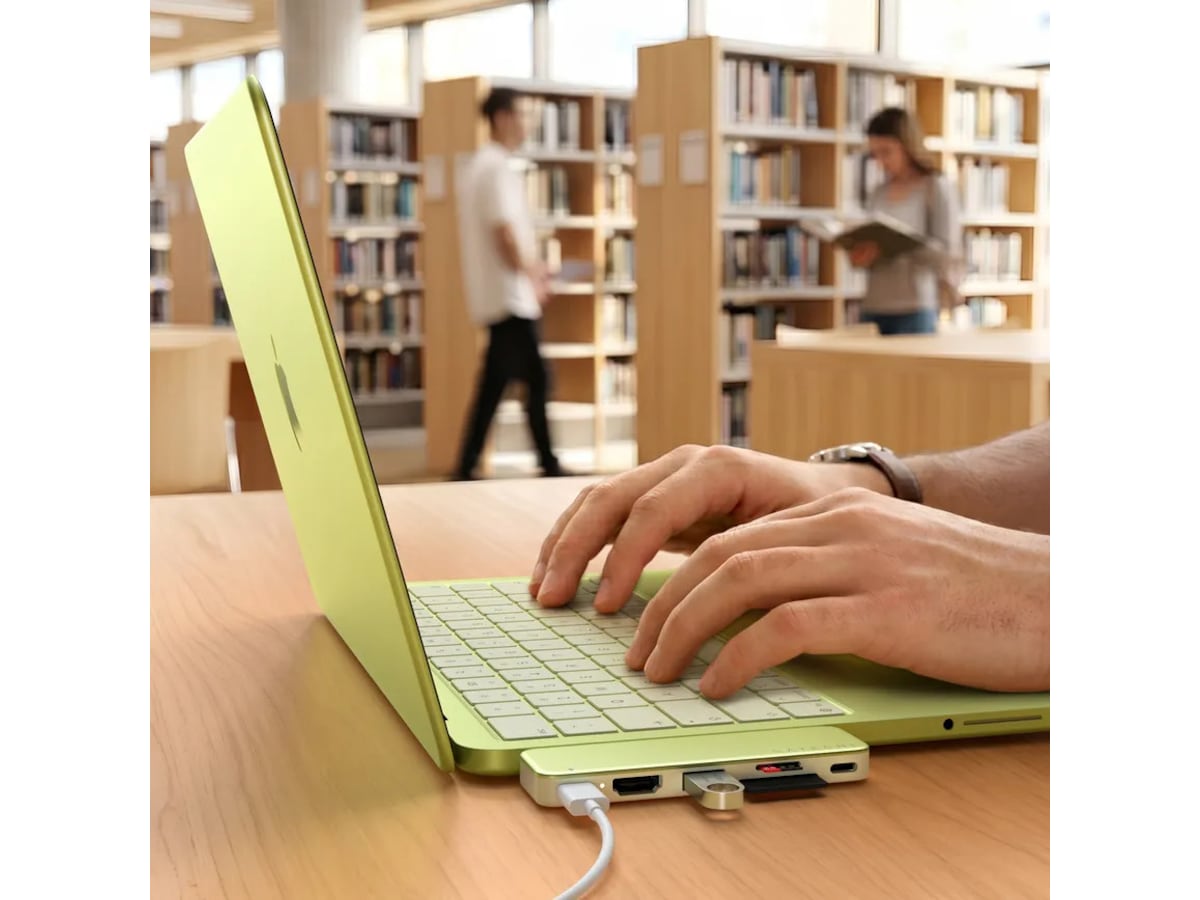 Satechi USB-C Snap Hub for MacBook Neo (sitrus) Dockingstasjon & USB-HUB