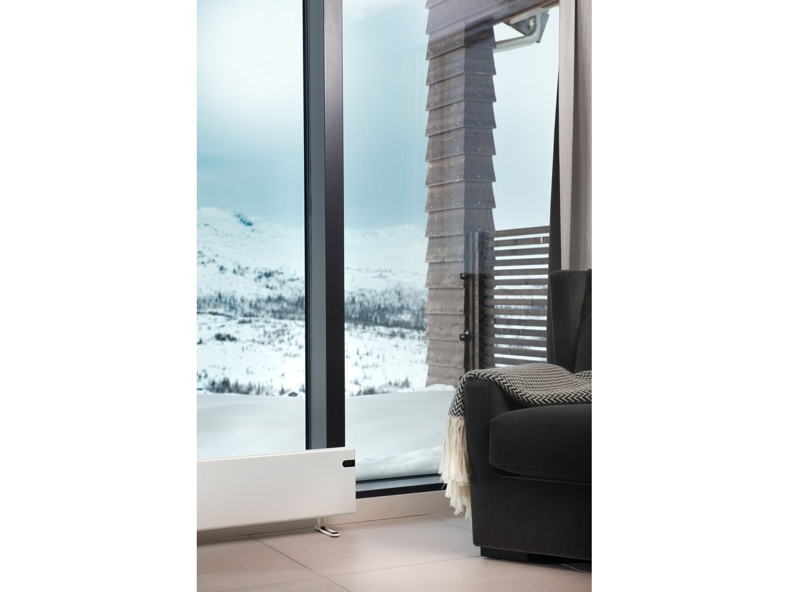 Adax Neo Basic Panelovn Low 1000W (hvit) Panelovner