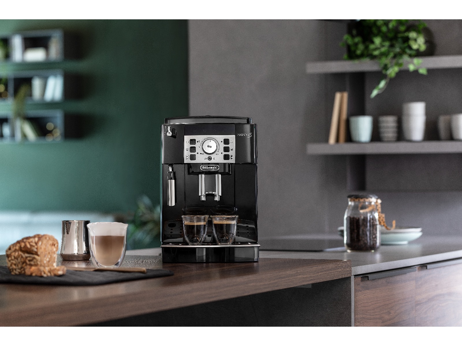 DeLonghi Magnifica S ECAM 21.117.B Espressomaskin (sort) -B-Grade Demo hjem & fritid