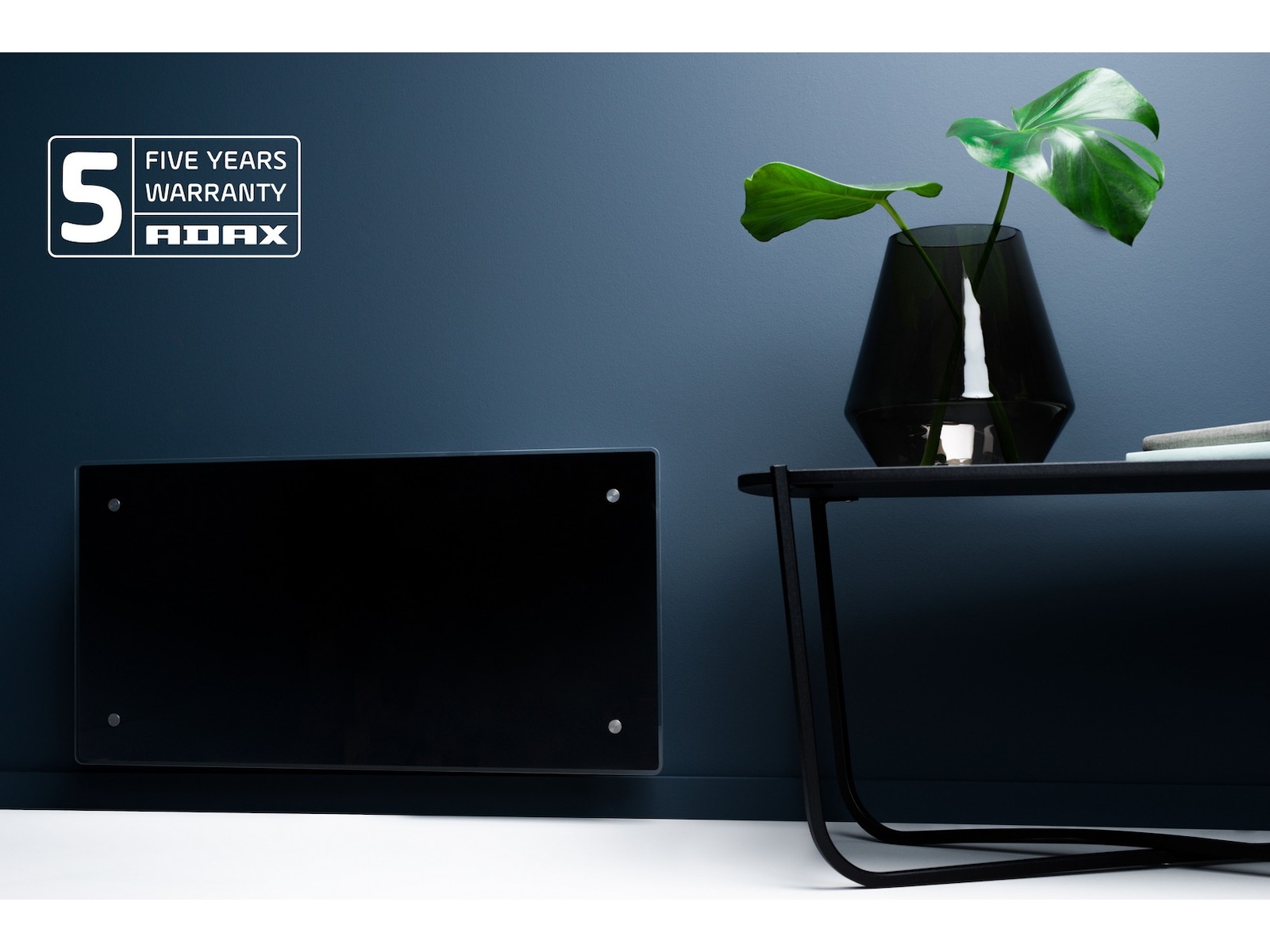 Adax Clea WiFi panelovn glass 1000W (sort) -B-Grade Demo hjem & fritid