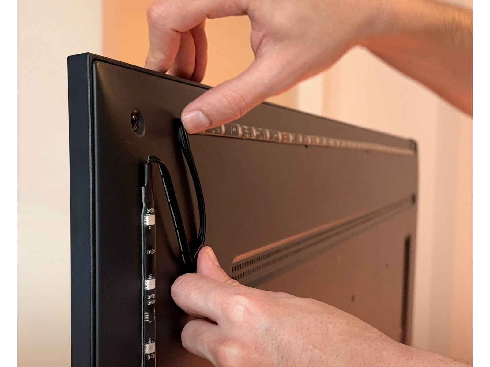 WiZ HDMI sync box med TV lightstrip (55"-65") Led strips & underholdning