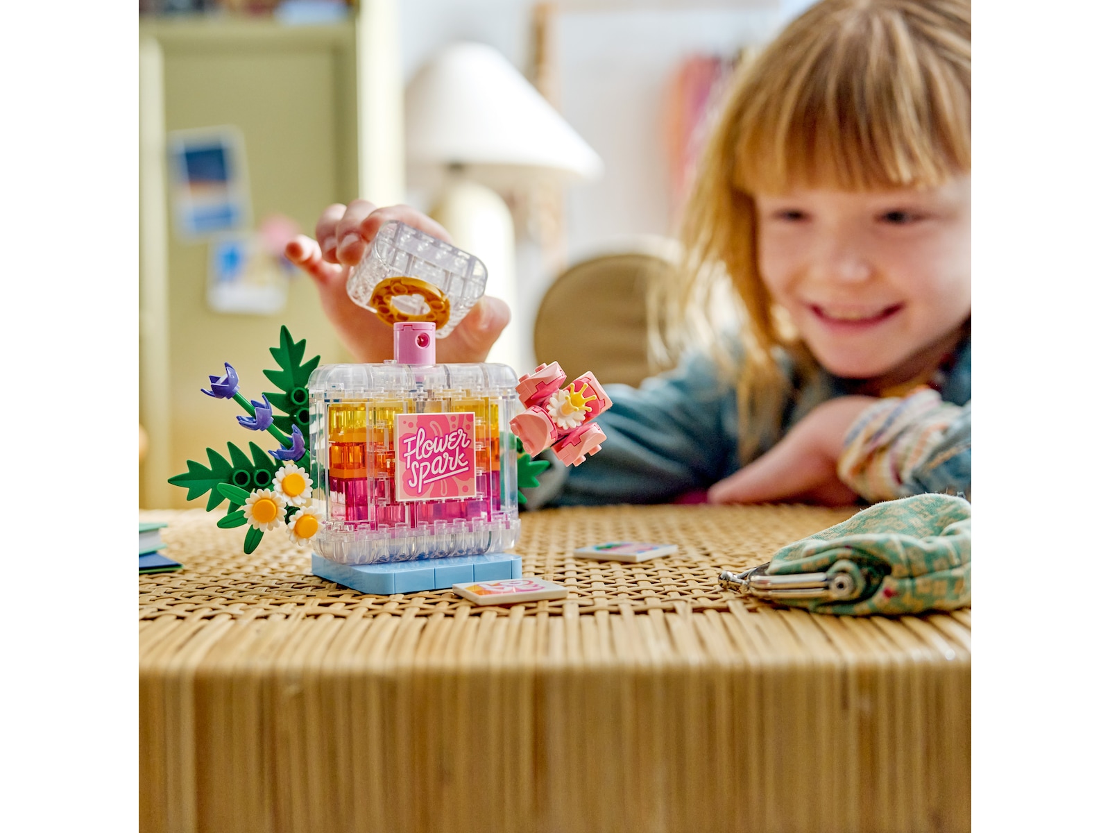 LEGO Creator Parfymeflaske med blomsterdekor 31383 LEGO