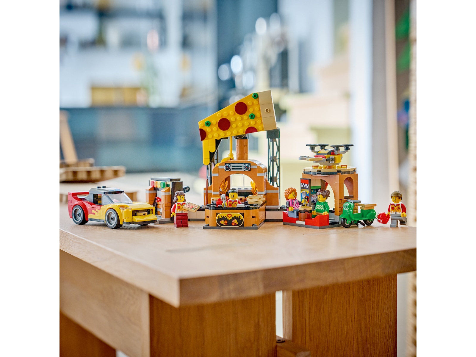 LEGO City Pizzalevering med kjøretøy 60496 LEGO