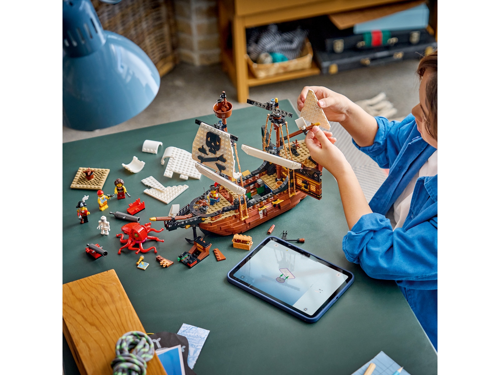 LEGO Creator 3-i-1 Ikonisk sjørøverskute 31387 LEGO
