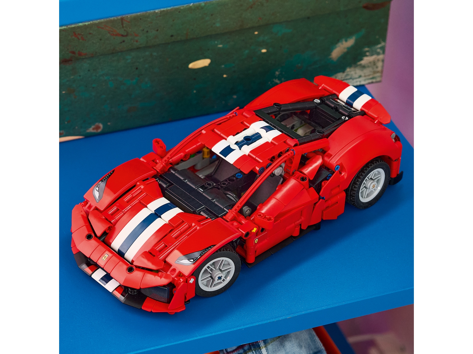 LEGO Technic Ferrari 488 PISTA 42235 LEGO
