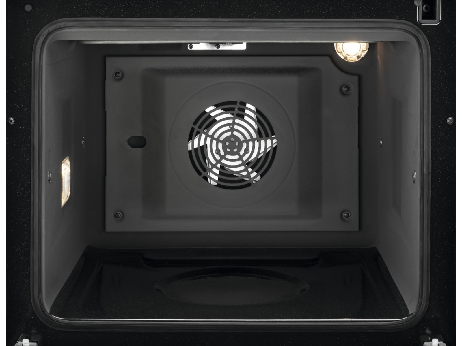 Electrolux 600 SteamBake Induksjon 60 cm Katalyse (hvit) Komfyr