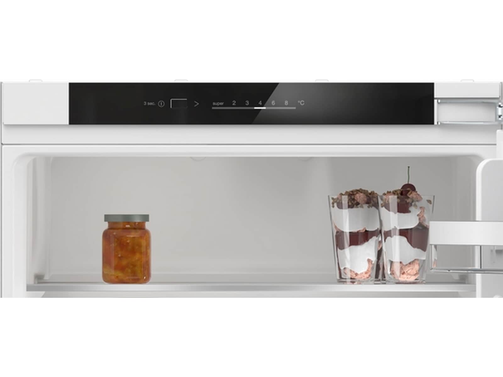 Siemens Serie 4 KIV87VFE0 Integrert kombiskap Kombiskap
