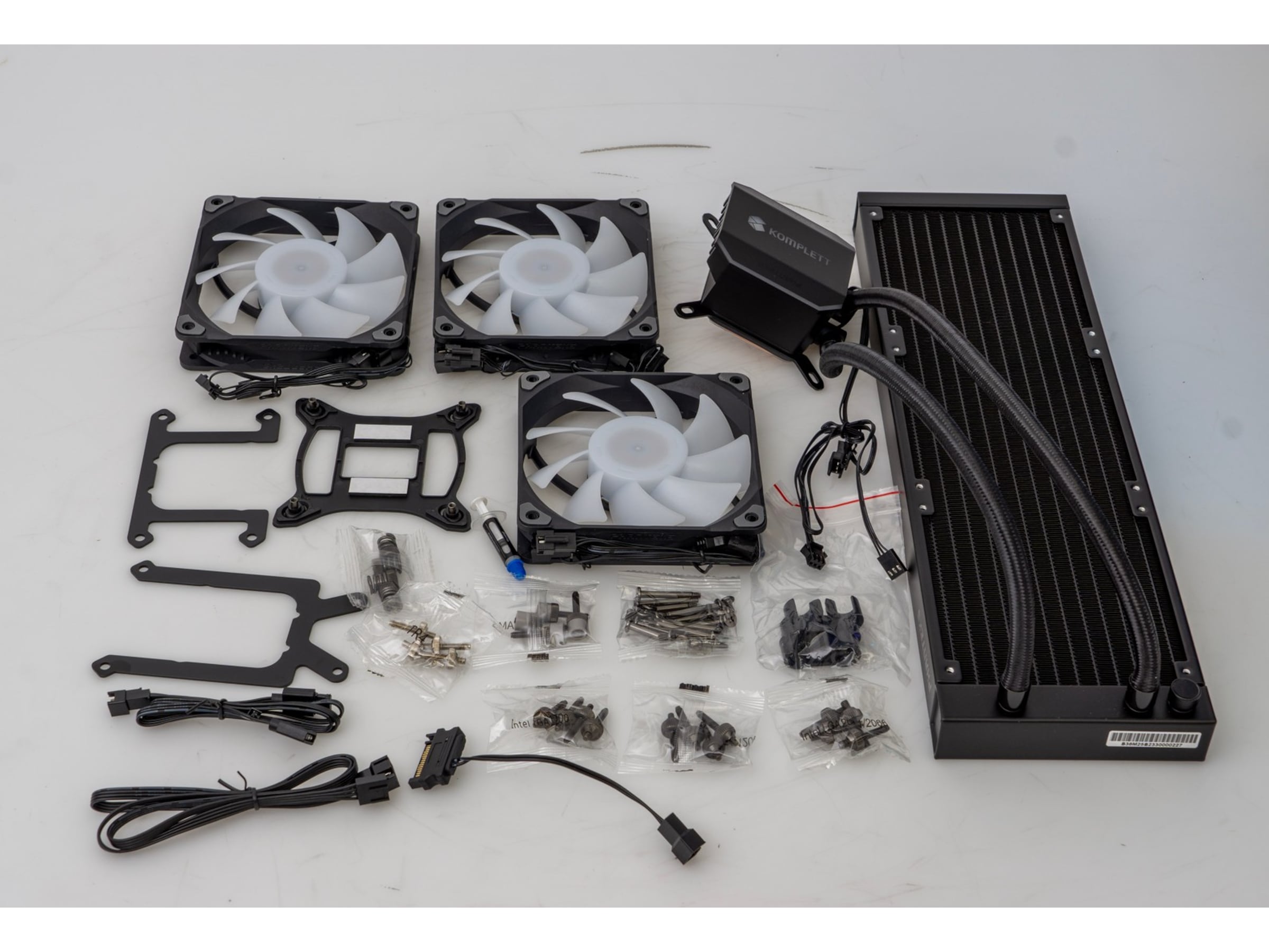 Phanteks Glacier One 360M25 Komplett Edition CPU - Vannkjøling