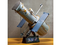 LEGO Icons Romteleskopet Hubble 11382 LEGO