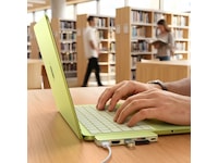 Satechi USB-C Snap Hub for MacBook Neo (sitrus) Dockingstasjon & USB-HUB