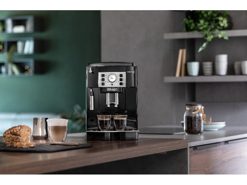 DeLonghi Magnifica S ECAM 21.117.B Espressomaskin (sort) -B-Grade Demo hjem & fritid