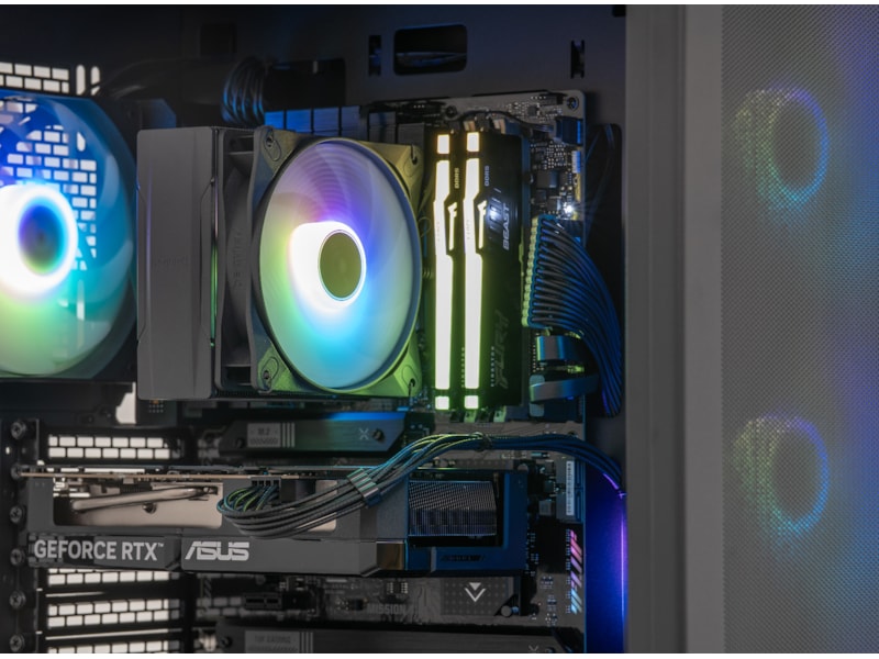 Komplett-PC Advanced Gaming i110 Gaming-PC stasjonær